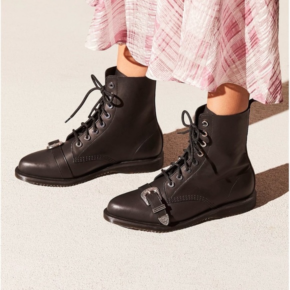 Dr Martens Ulima Black Leather Combat Buckle Boots Women's Sz. 9 US Sold Out​​​ - Picture 13 of 14